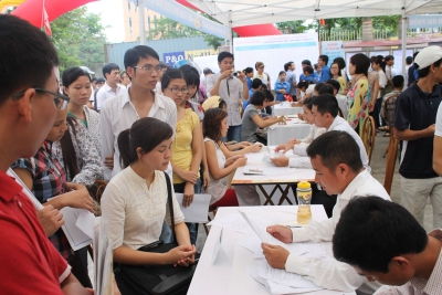 Thành Đoàn Hải Phòng phối hợp với Sở Lao động Thương binh và xã hội tổ chức Ngày hội việc làm thanh niên năm 2012